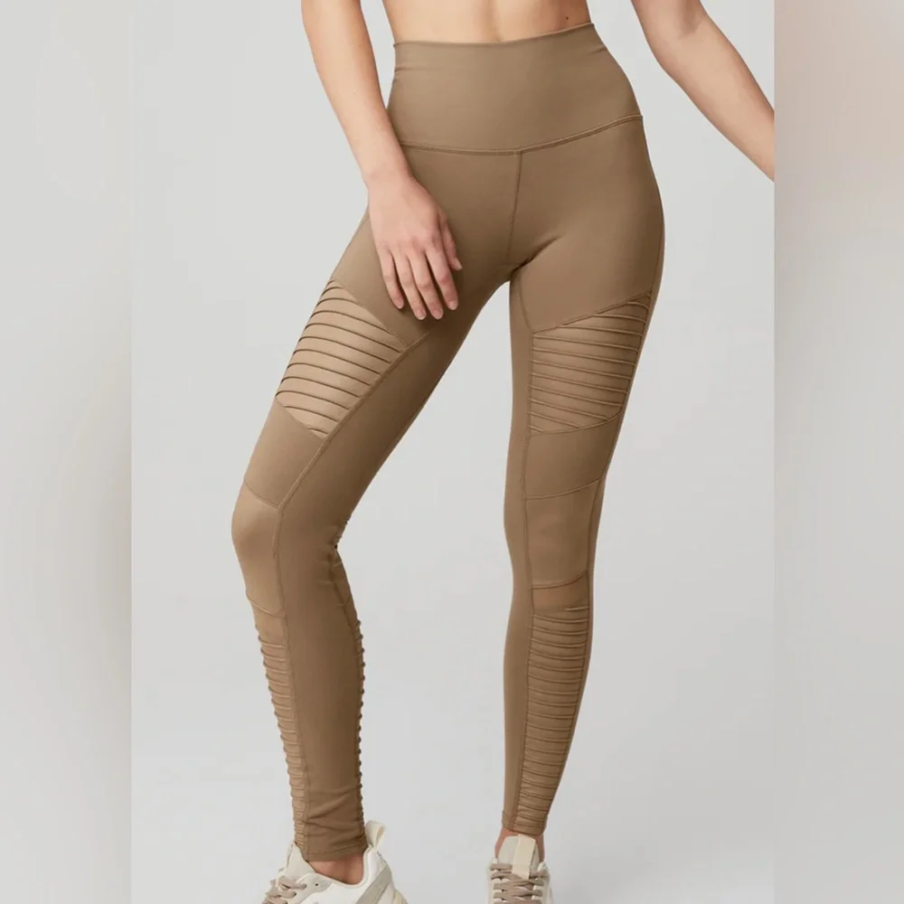 📦 MOVING SALE 📦 alo High Waist Moto Legging - Picture 1 of 14